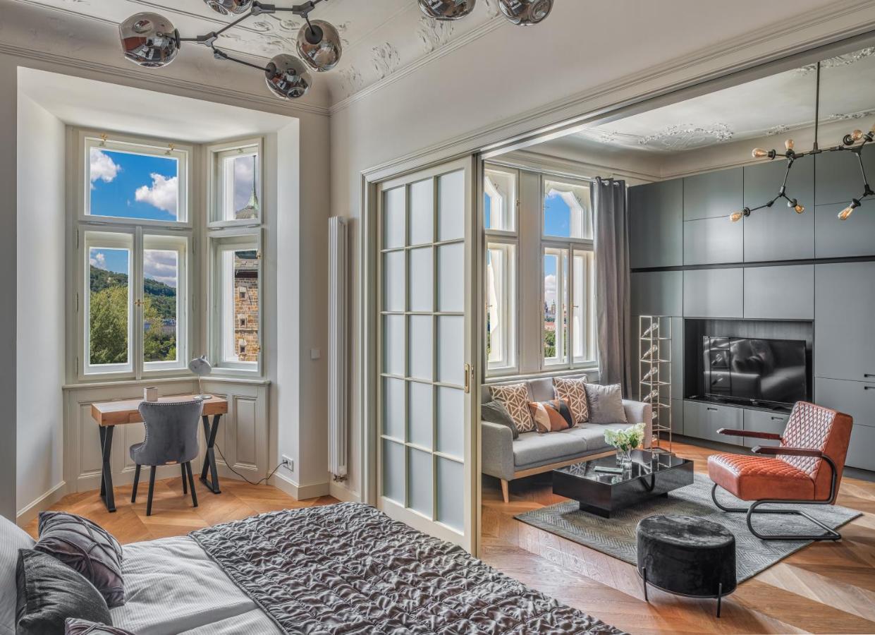 Mn6 Luxury Suites By Adrez Praha Bagian luar foto