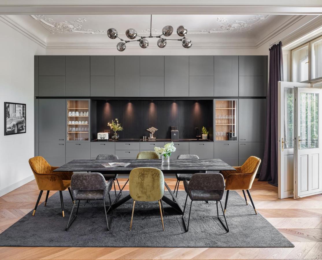 Mn6 Luxury Suites By Adrez Praha Bagian luar foto