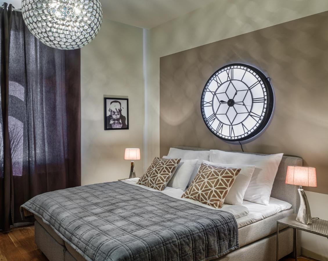 Mn6 Luxury Suites By Adrez Praha Bagian luar foto
