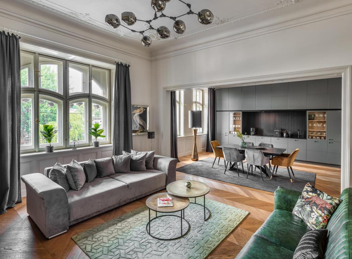 Mn6 Luxury Suites By Adrez Praha Bagian luar foto